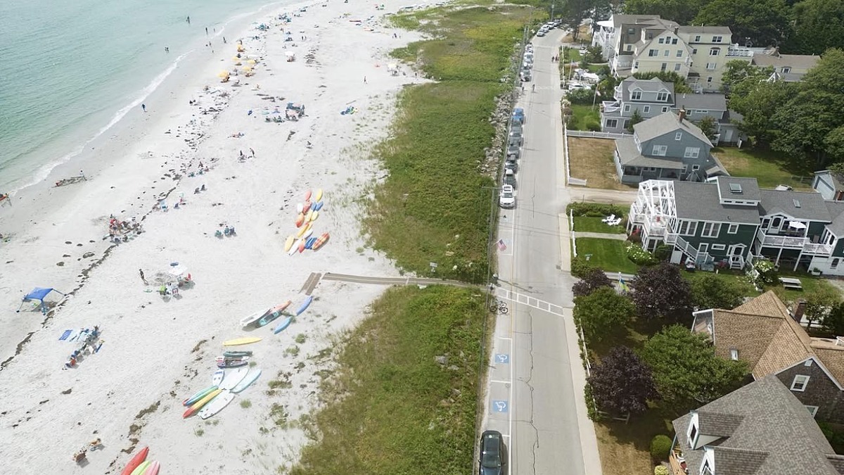 Goose Rocks Beach Kennebunkport wide flat sand at low tide with barrier reef offshore