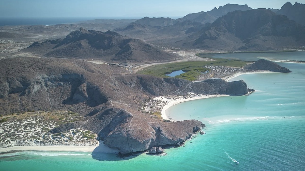 Playa Balandra's mushroom-rock and shallow protected bay near La Paz Baja