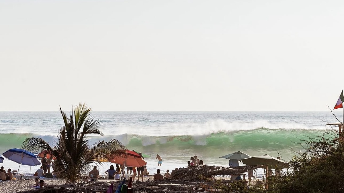 Playa Zicatela in Puerto Escondido with the famous Mexican Pipeline waves