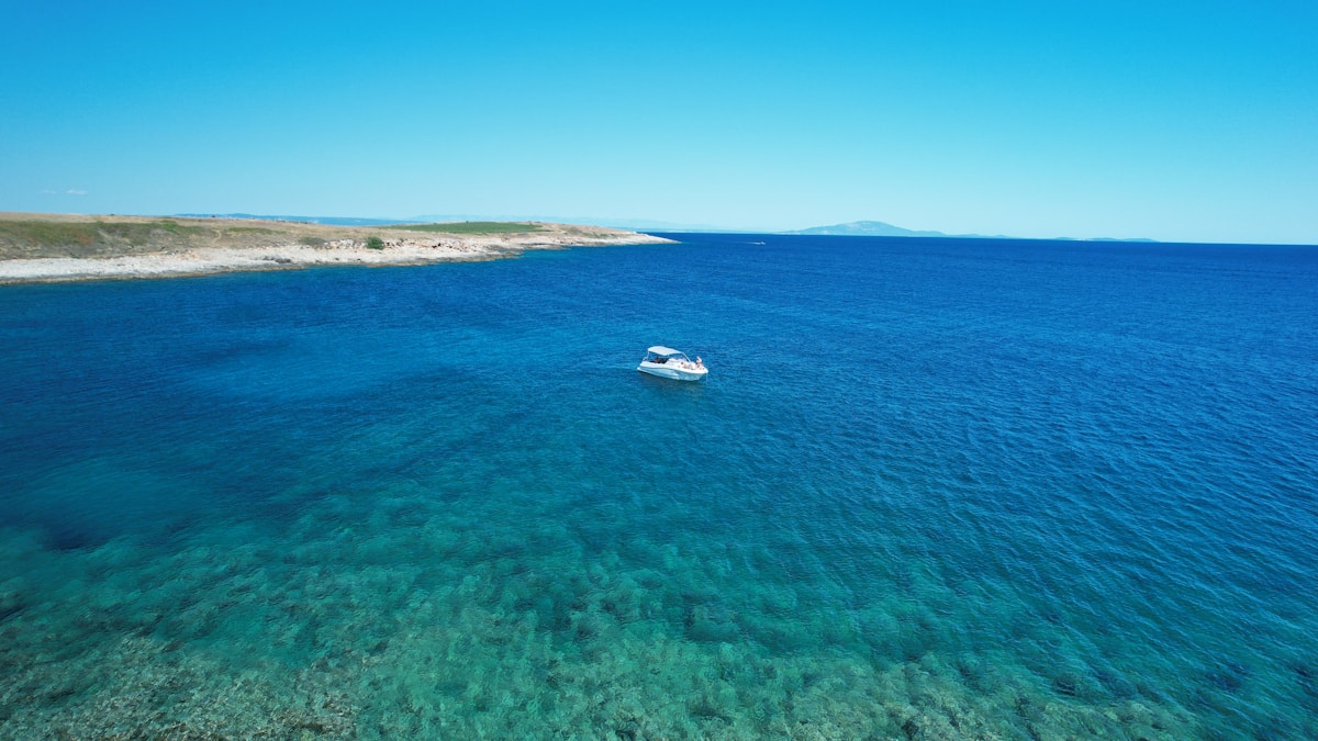 Crystal clear turquoise water along the Croatian Adriatic coast